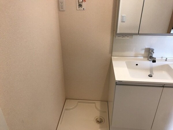 設備(★洗濯機置き場も場所をとりません★)