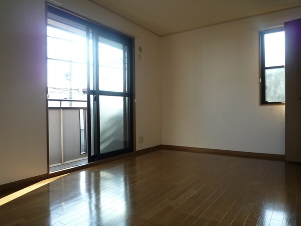設備(※別号室のお写真です)