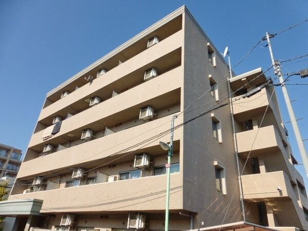 外観(★外観タイル張りの綺麗なマンションです★)