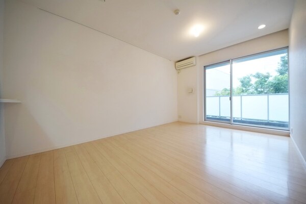 リビング・居室(★広々したお部屋です★)