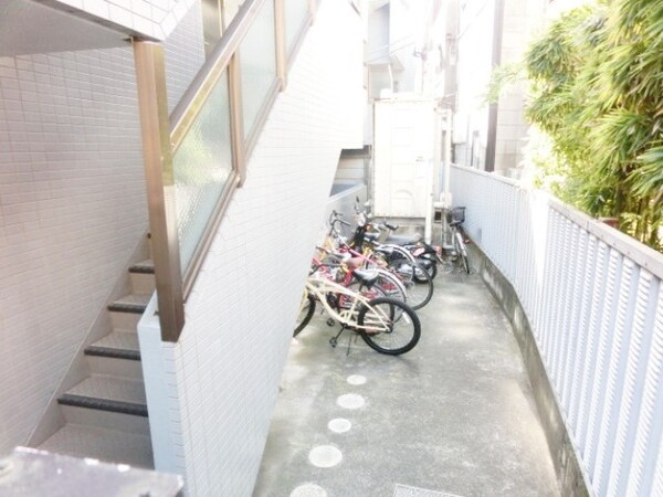 その他(駐輪場)
