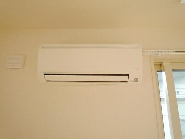 設備(エアコンあります)