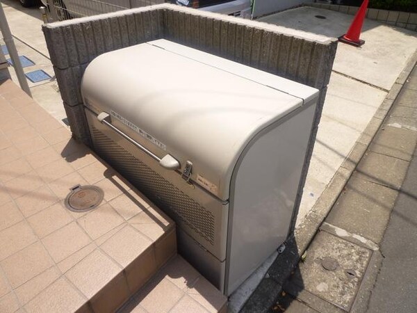 その他(敷地内ゴミ置場)
