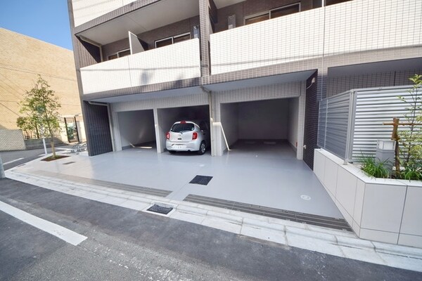 駐車場(★駐車場★)