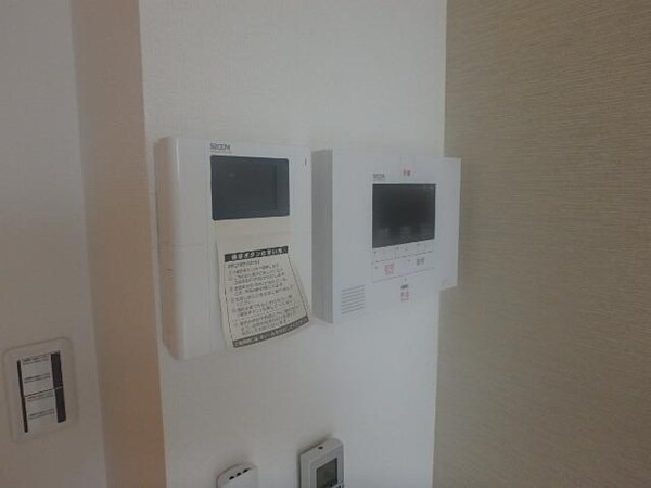 設備(インターホン)