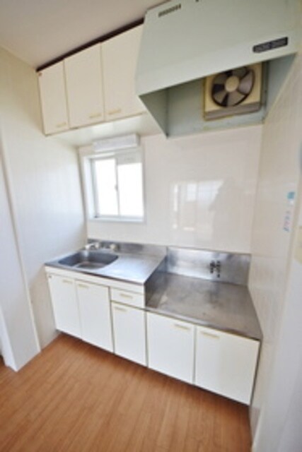 物件内観写真2　(★内装★)