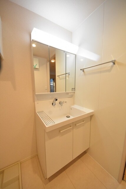 物件内観写真4　(★内装・設備★)