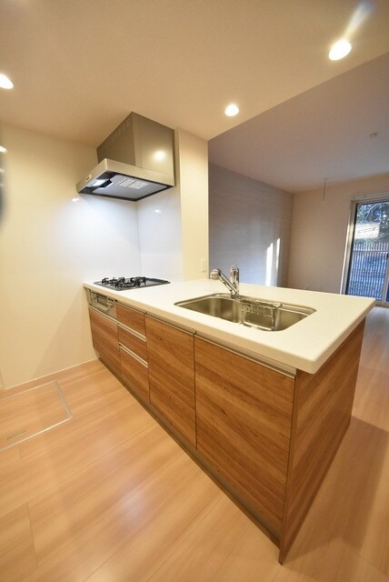 物件内観写真5　(★内装・設備★)