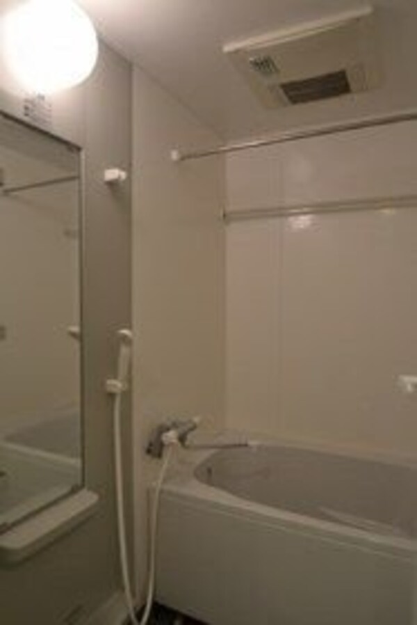 バス／シャワールーム等(お部屋探しはタウンハウジングへ♪)