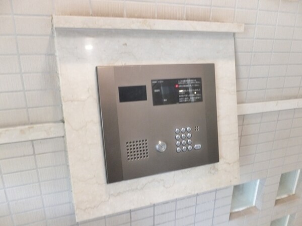 共有部分(安心のオートロック付)