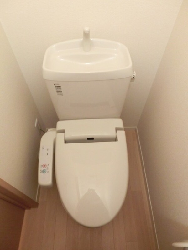 トイレ(洗浄機能付きトイレ)
