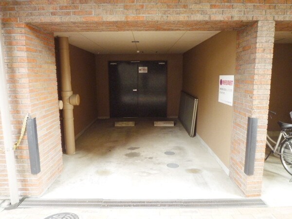 駐車場(★駐車場★)