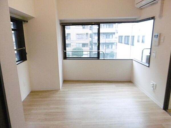 セキュリティ(※他号室参考写真)