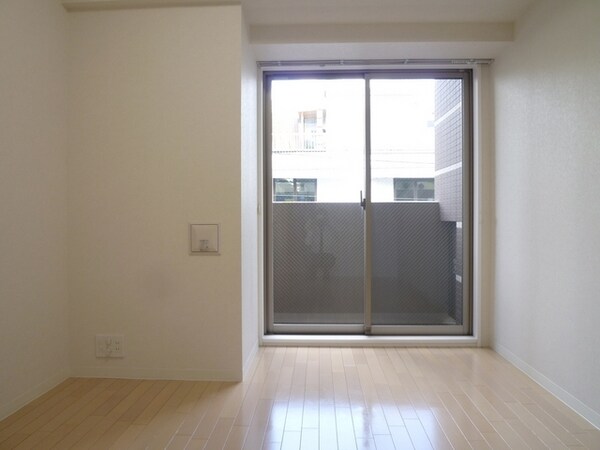 設備(★明るい内装嬉しいな★)