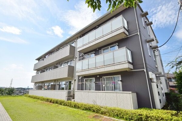 外観(★全部屋日当たり良好の物件です★)