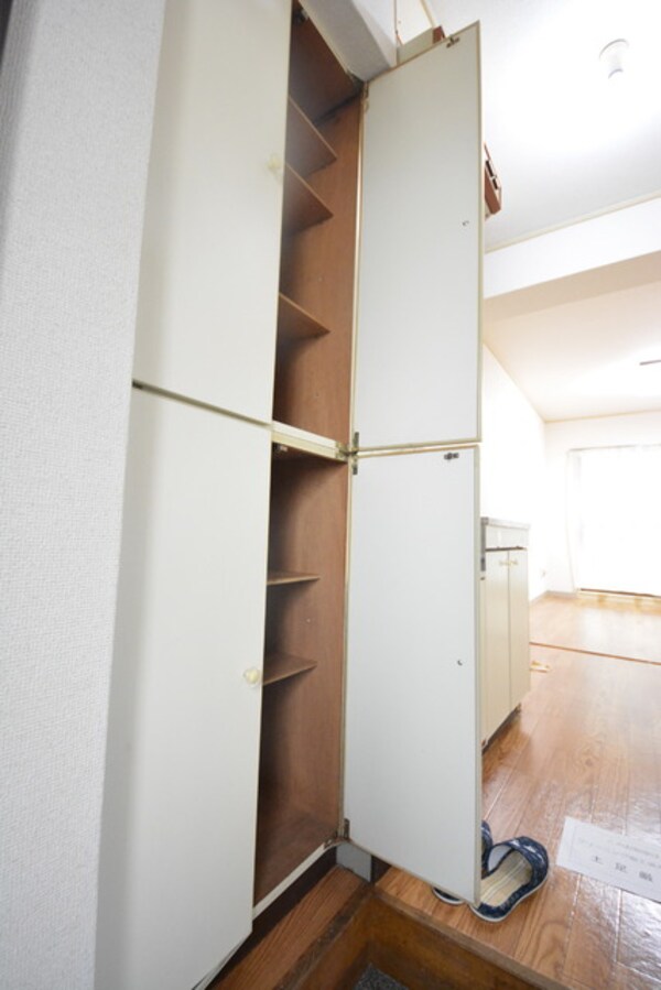 その他(下駄箱)