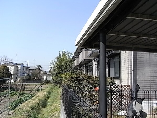 エントランス(★バルコニー側の写真★)