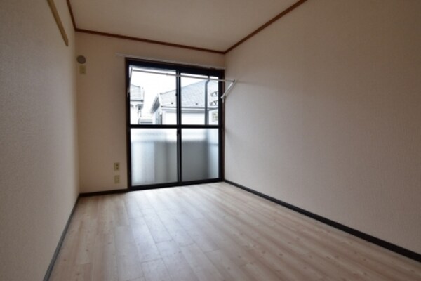 リビング・居室(★お部屋探しはタウンハウジング高幡不動店まで★)