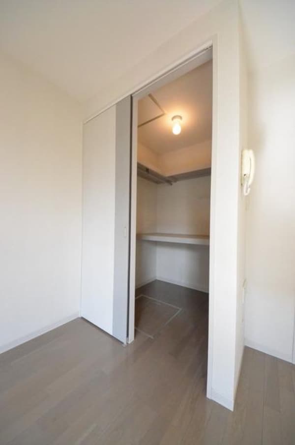 設備(♪たっぷりしまえるウォークイン収納♪)