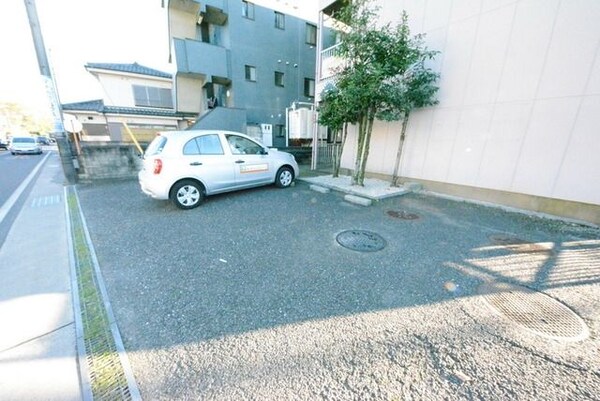 駐車場(☆敷地内駐車場☆)
