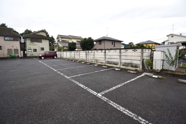 駐車場(駐車場)