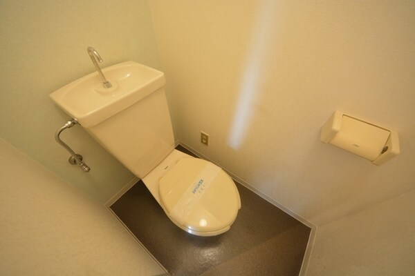 トイレ(トイレ)