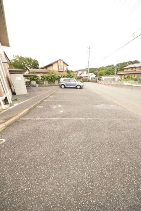 駐車場(駐車場)