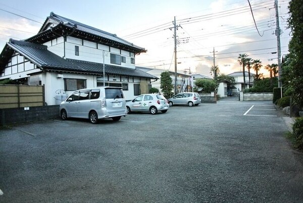 駐車場(☆敷地内駐車場☆)