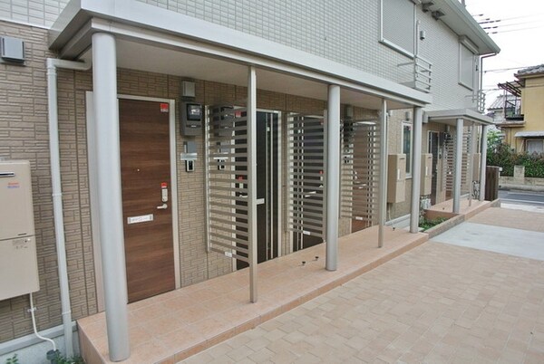 エントランス(☆お洒落な内階段タイプ☆)