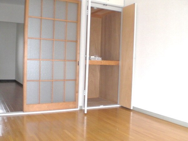 設備(☆こちらは寝室に☆)
