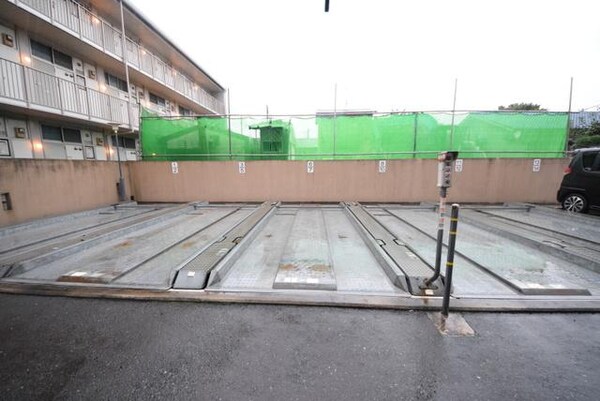 駐車場(★お部屋探しは株式会社タウンハウジング東京まで★)