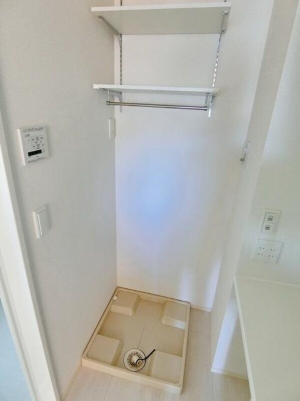 その他室内・内装(☆室内洗濯機器置場☆)
