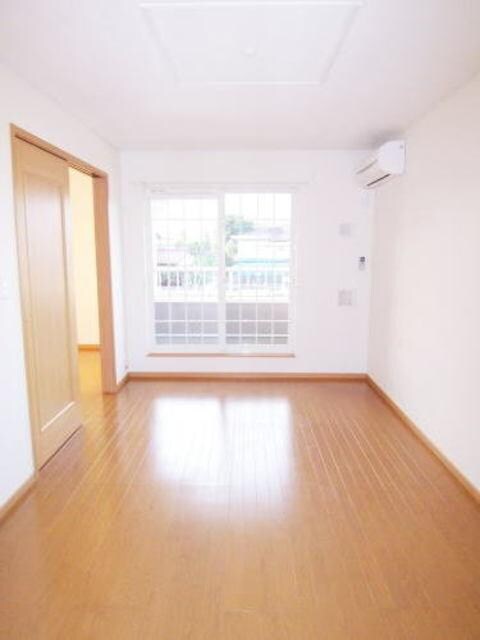 物件内観写真2　(☆内装☆)