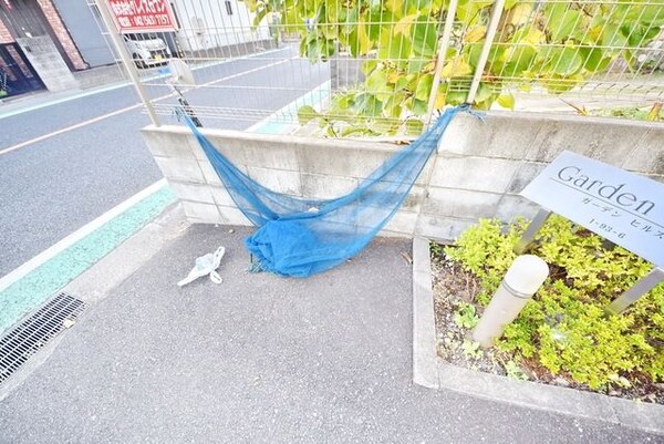 共有部分(敷地内ゴミ置き場)