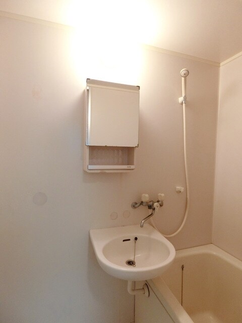 物件内観写真7　(洗面)