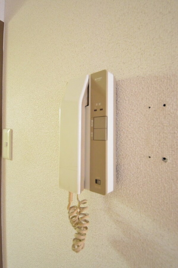 セキュリティ(☆訪問者も顔を見ないで対応できます☆)