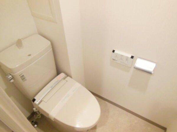 トイレ(♪トイレも大切な空間です！♪)