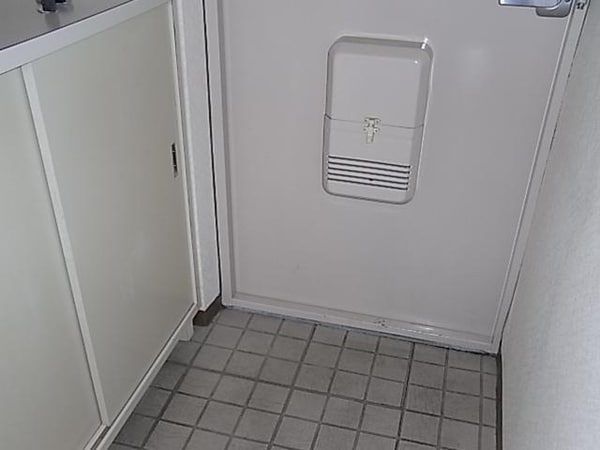 玄関(☆別号室参考写真☆)