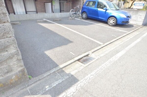駐車場(☆駐車場☆)