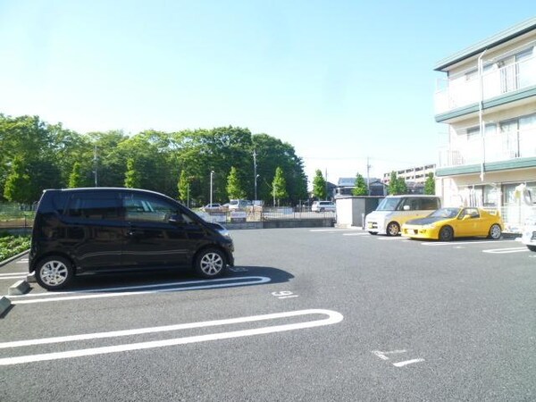 駐車場(★駐車場★)