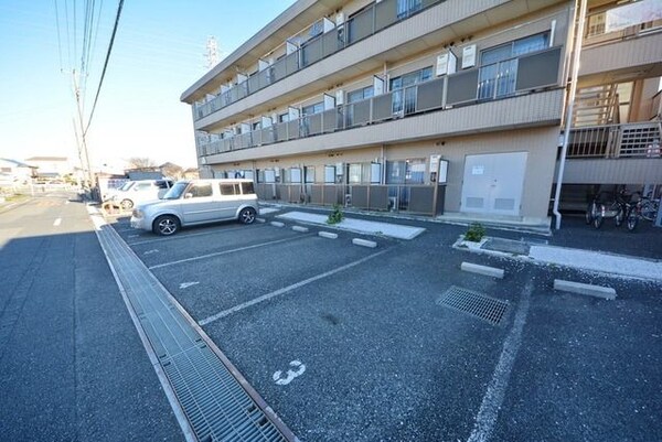 駐車場(☆駐車場☆)