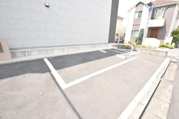 駐車場(☆駐車場☆)