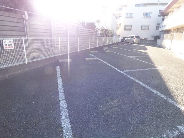 駐車場(☆駐車場☆)