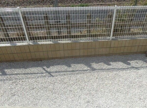 庭(庭)