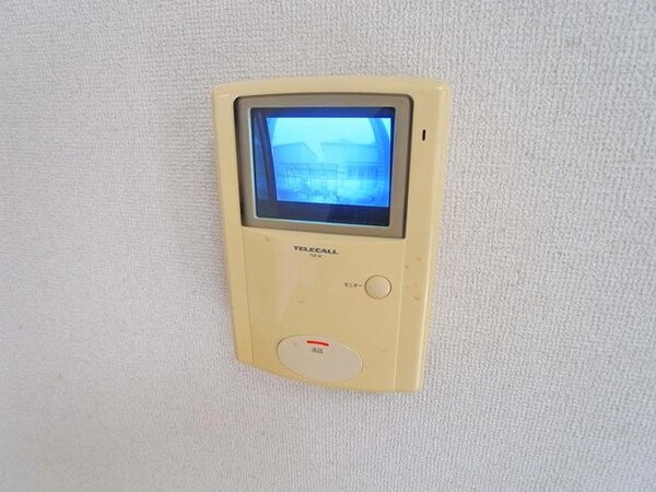 セキュリティ(♪モニターで突然の来訪者を事前にチェック！♪)