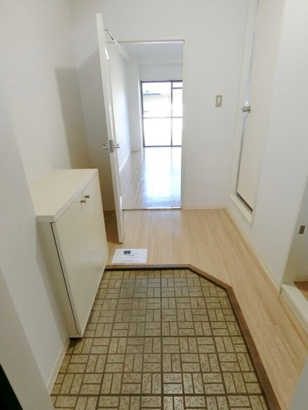 玄関(室内・室内設備)