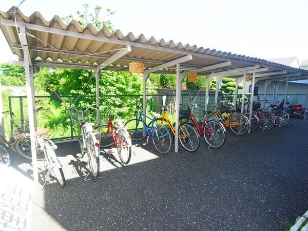 共有部分(☆敷地内駐輪場☆)