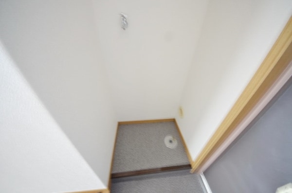 その他(♪室内洗濯機置場で真冬も恐くない！♪)