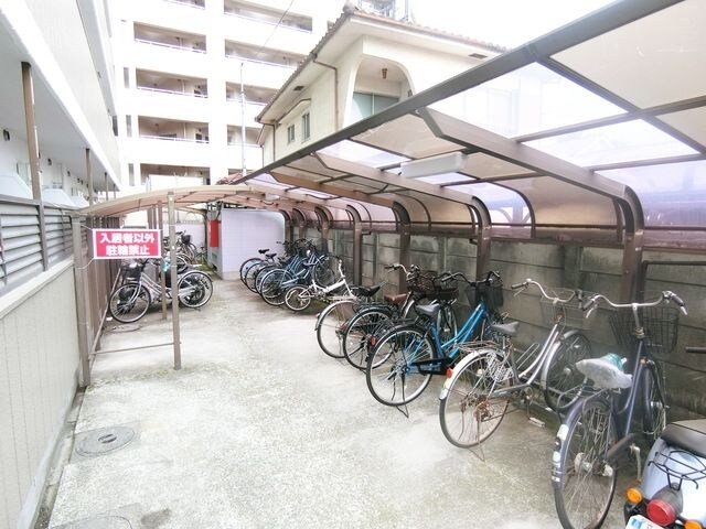 共有部分(☆屋根付き駐輪場☆)