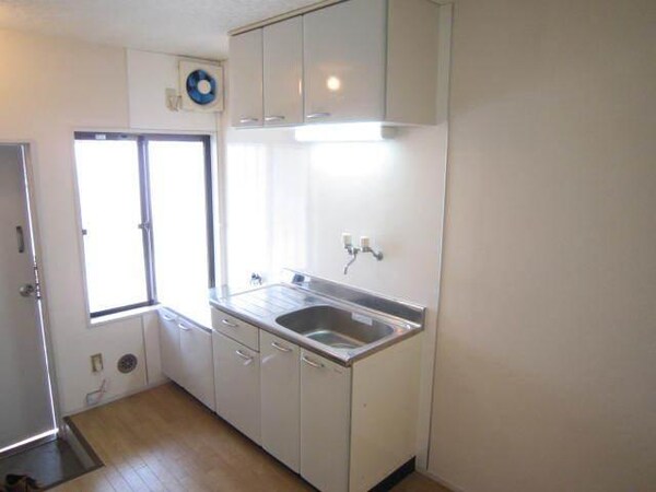 キッチン(☆２口コンロ設置可☆)